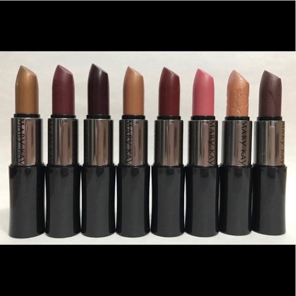 Mary Kay Cream Lipstick Discontinued - Picture 4 of 11